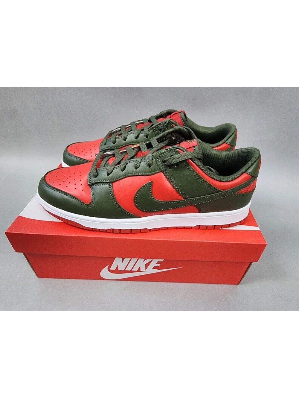 😱😱😱NIKE DUNK LOW MYSTIC RED SKU#DV0833-600 SIZE 11 BRAND NEW READY TO SHIP!
